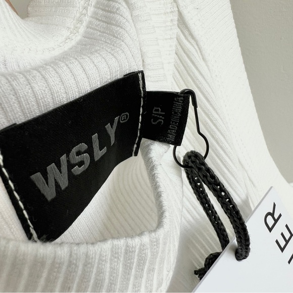 Bandier Rivington white high neck ribbed tank top - Picture 5 of 6